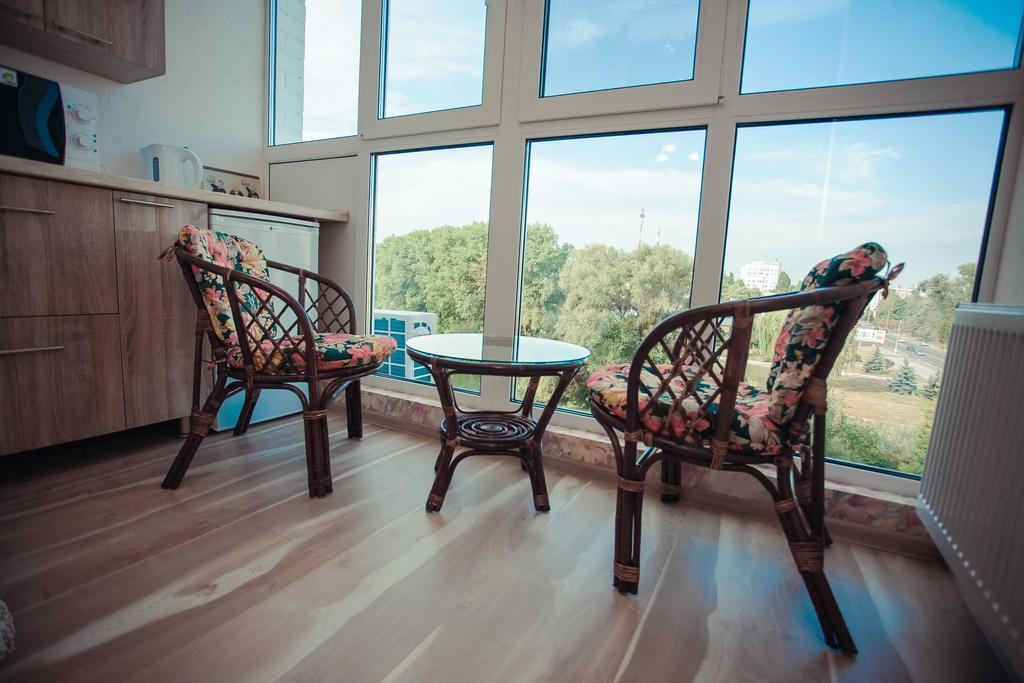Molex Apartments 2 Chernihiv Ruang foto