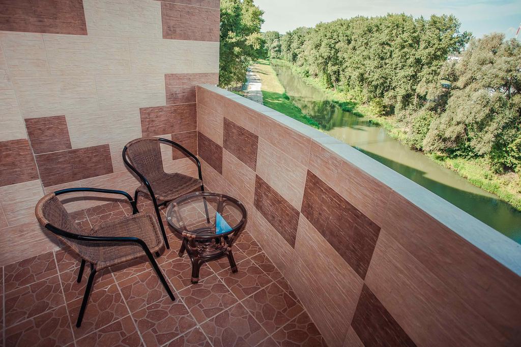 Molex Apartments 2 Chernihiv Ruang foto